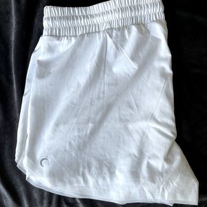 Zyia Velocity Short- White